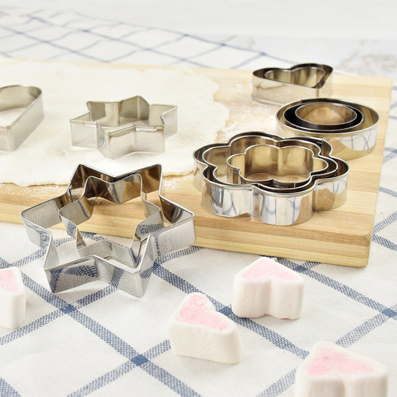 Cookies Cutter Stainless Steel Alat Potong Kue 3 Pcs Bintang Hati Bunga