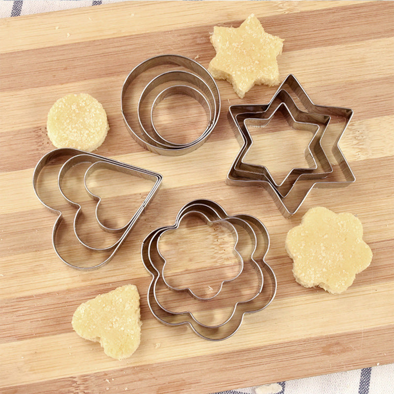 Cookies Cutter Stainless Steel Alat Potong Kue 3 Pcs Bintang Hati Bunga