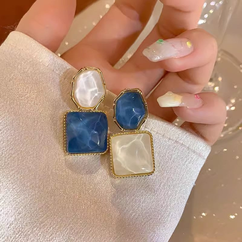 Earring Stud Niche Asymmetric Dreamy White Blue Square HXEA1319