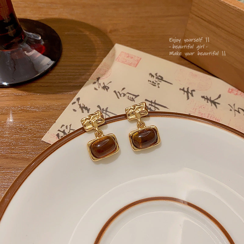 Earring Stud Amber Geometric HXEA1352