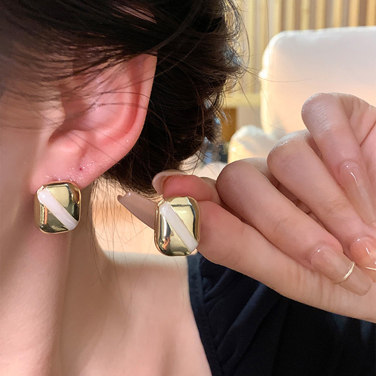Earring Stud Simple Retro Color Matching Geometric Classic HXEA1581
