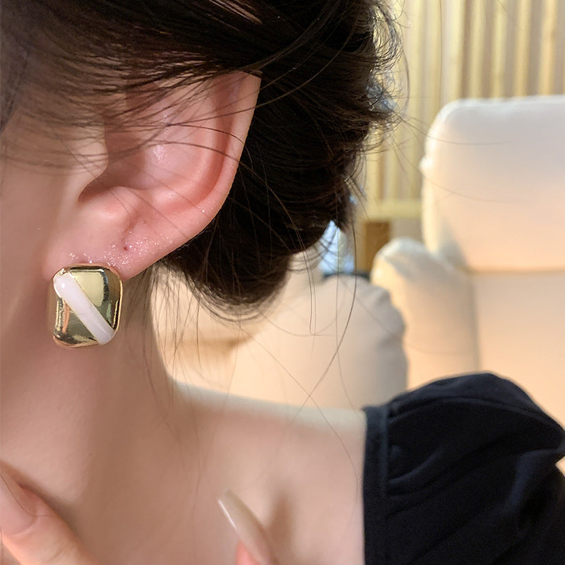 Earring Stud Simple Retro Color Matching Geometric Classic HXEA1581