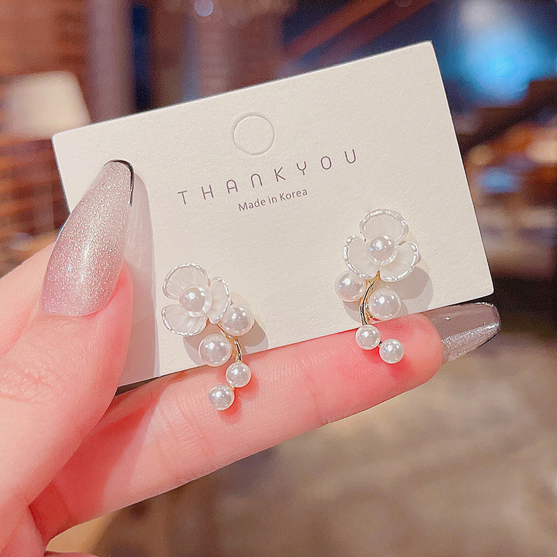 Earring Small Flower HXEE1175