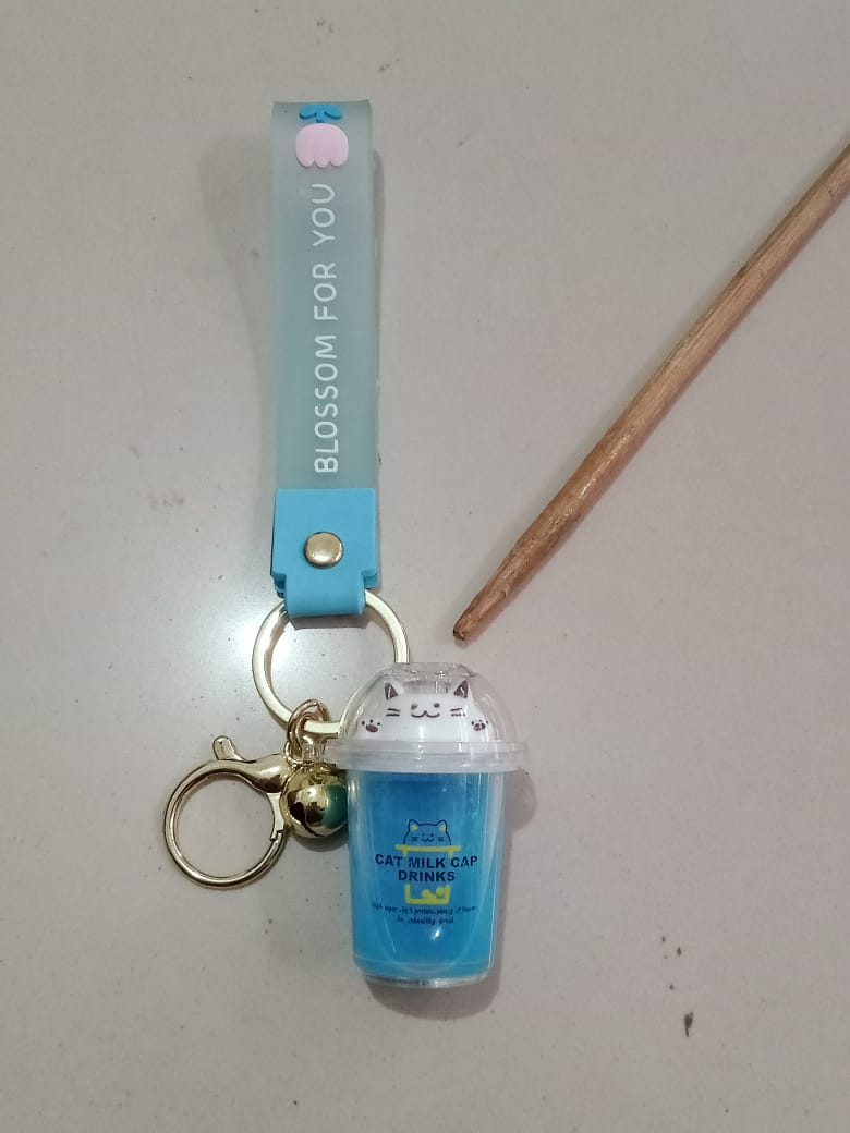 Gantungan Kunci Kartun Anime 3D Quicksand Liquid Akrilik Boba Pearl Tank