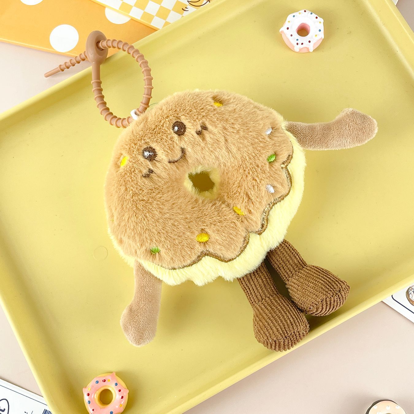 Gantungan Tas Boneka Donat Bag Charm Gantungan Tas Keychain MCE5204