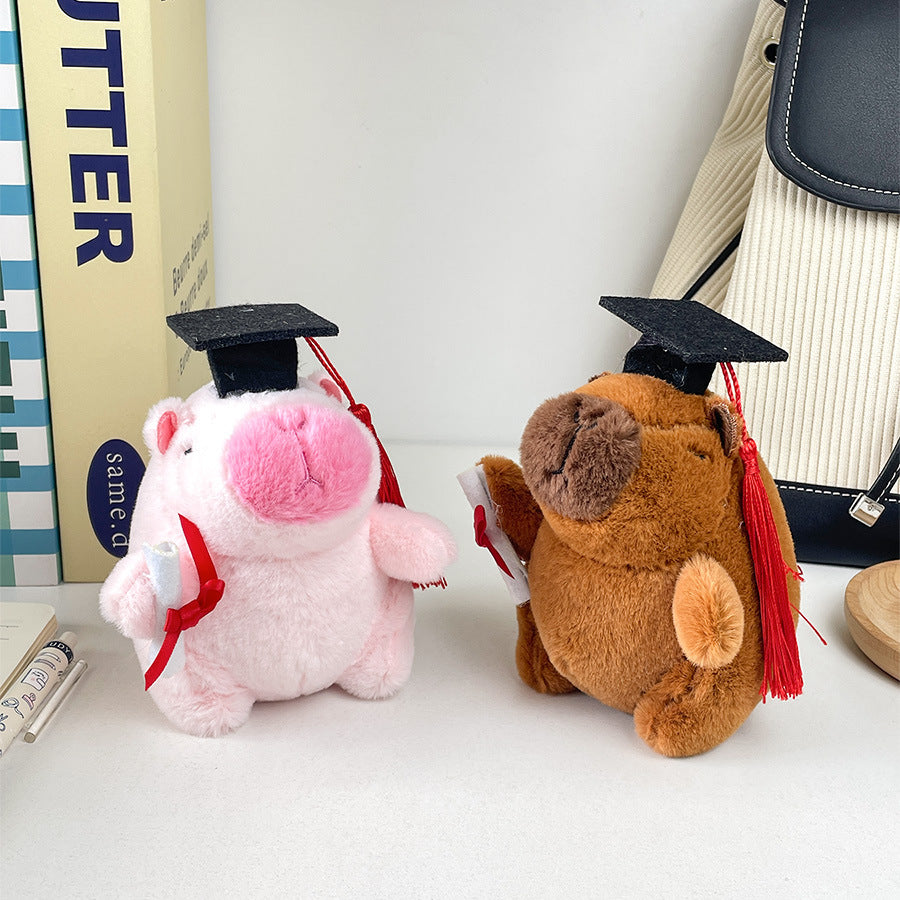 Gantungan Boneka Capybara Topi Wisuda Toga Boneka Graduation Keychain MCEW8559