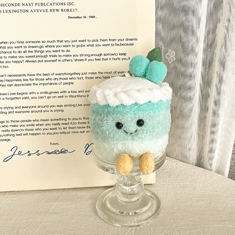 Gantungan Boneka Kue Birthday Cherry Cake Gradient Color Aesthetic MCEW9827