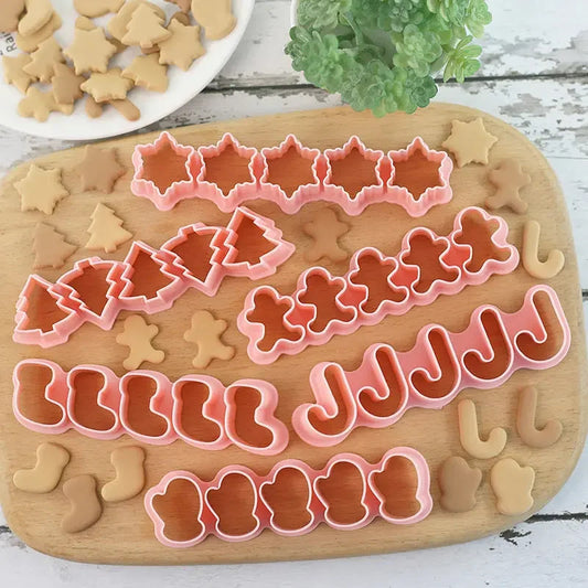 Cetakan Kue Kering Multi Cookie Cutter Adonan Cookies Mold Seri Natal Halloween