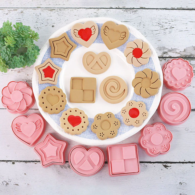 Set 8 Pcs Cookies Cutter Stamp Cetakan Kue Kering Press Tema Valentine