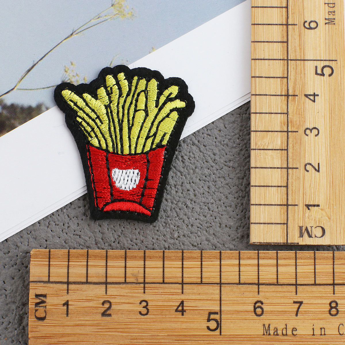 Bordir Patch Karakter Kartun Burger Lollipop Totoro Pacman Mixed Series Iron On Iron Patch Setrika Baju A