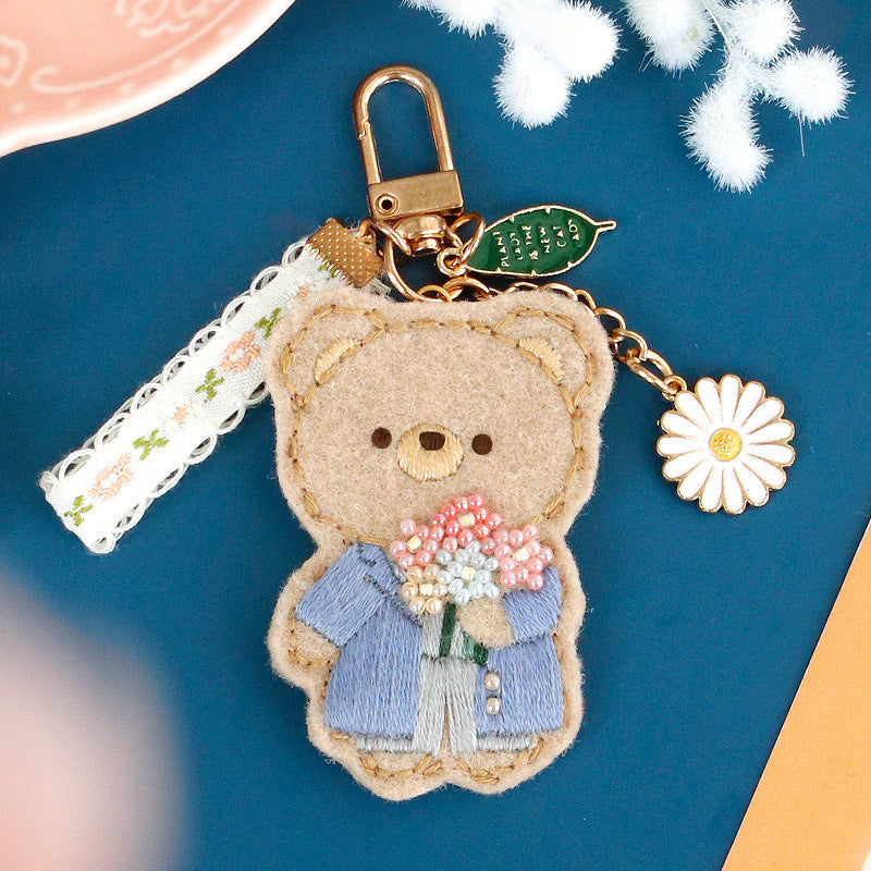 DIY Kit Embroidery Pendant Keychain Kerajinan Tangan Gantungan Kunci Bordir