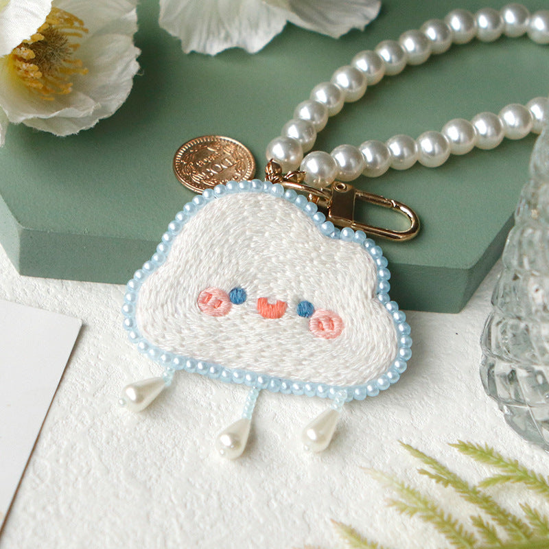 DIY Kit Embroidery Pendant Keychain Kerajinan Tangan Gantungan Kunci Bordir 2