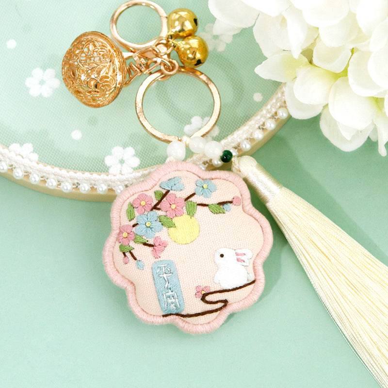 DIY Kit Keychain Handmade Kerajinan Sulam Tangan Gantungan Kunci Mobil Tas B