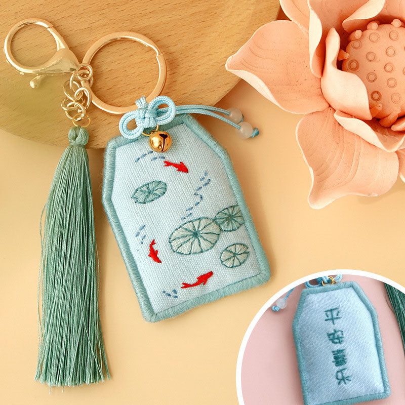 DIY Kit Embroidery Pendant Keychain Kerajinan Tangan Gantungan Kunci Bordir 4
