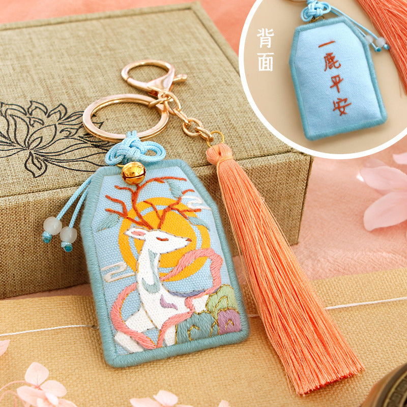 DIY Kit Embroidery Pendant Keychain Kerajinan Tangan Gantungan Kunci Bordir 4