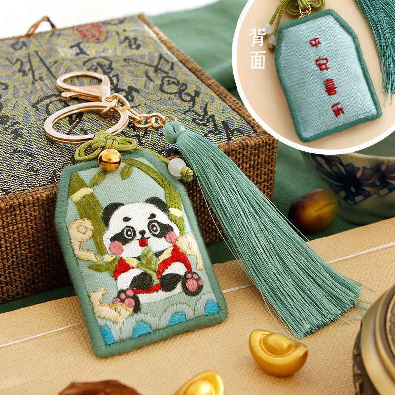 DIY Kit Embroidery Pendant Keychain Kerajinan Tangan Gantungan Kunci Bordir 4