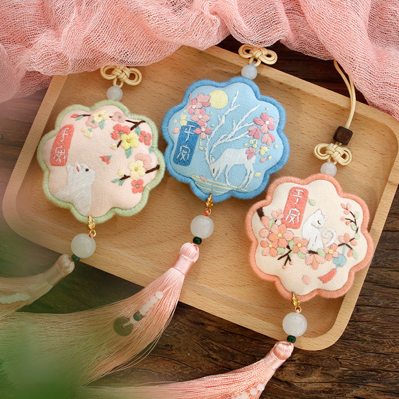 DIY Kit Pendant Handmade Kerajinan Sulam Tangan Gantungan Aksesoris Mobil Tas B