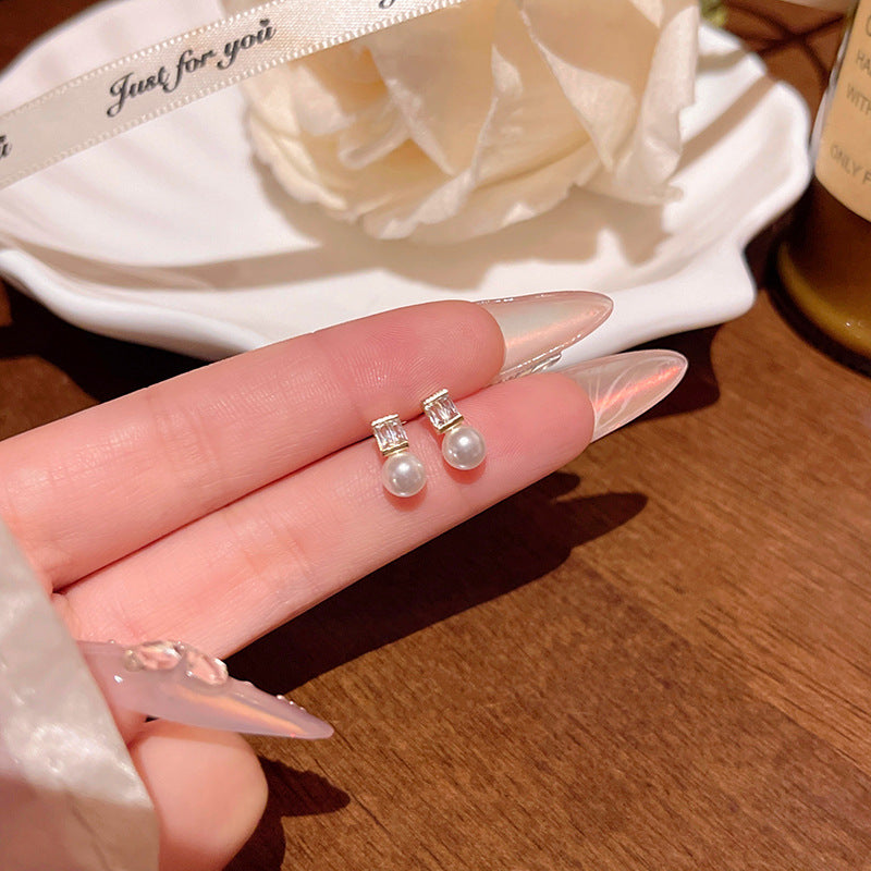 Earring Stud Light Luxury Niche Simple Zircon Mini Pearl XEA1884
