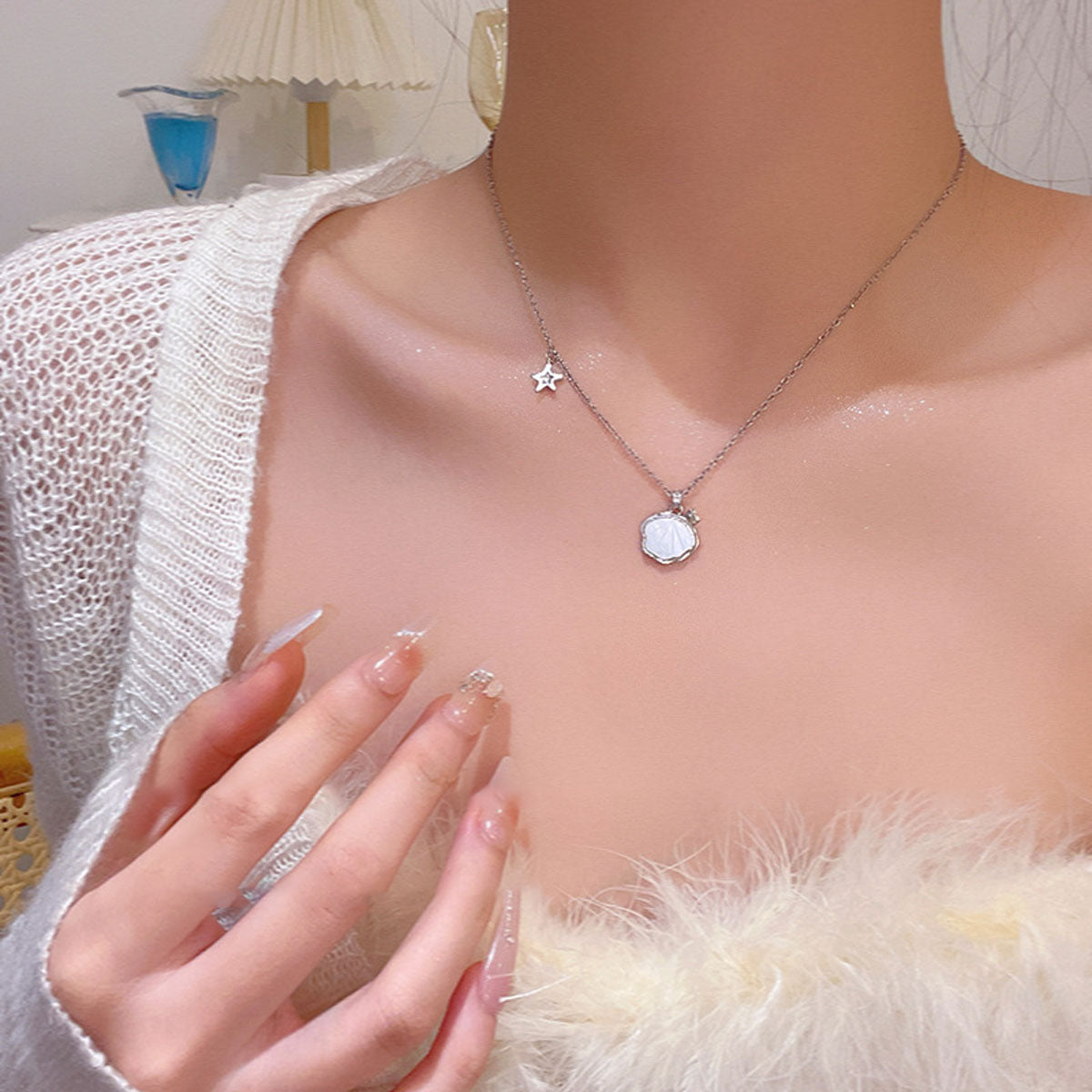 Necklace Light Luxury Niche Exquisite Zircon Star Shell XNX1610