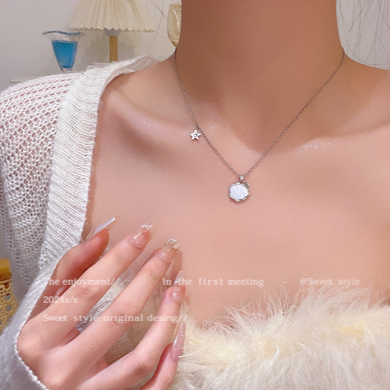 Necklace Light Luxury Niche Exquisite Zircon Star Shell XNX1610