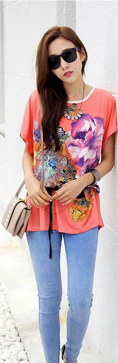 T-Shirt Flower Bat Sleeved Loose