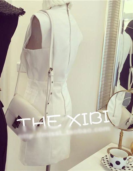 Sleeveless V Neck Elegant Dress