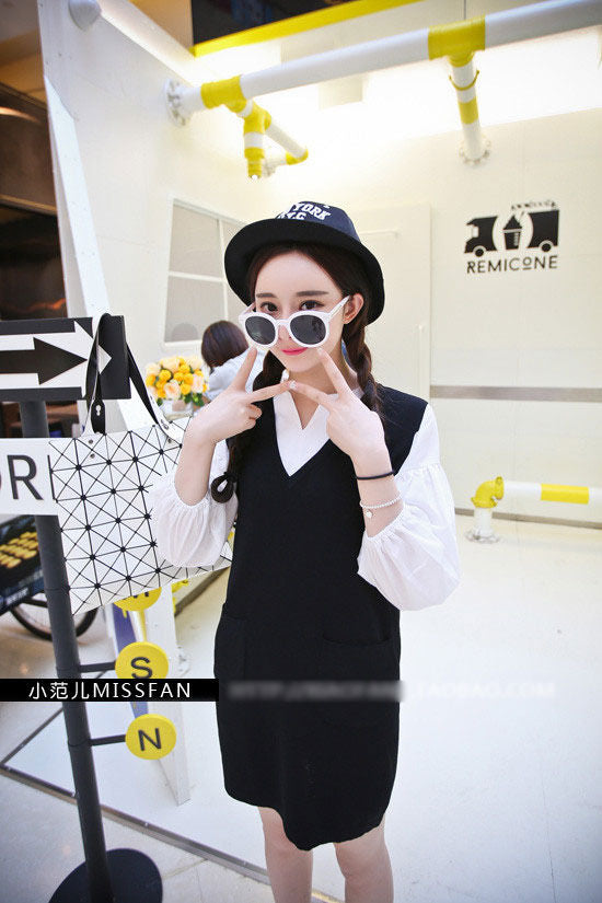 Black White Long Sleeved V Neck Dress Two Piece