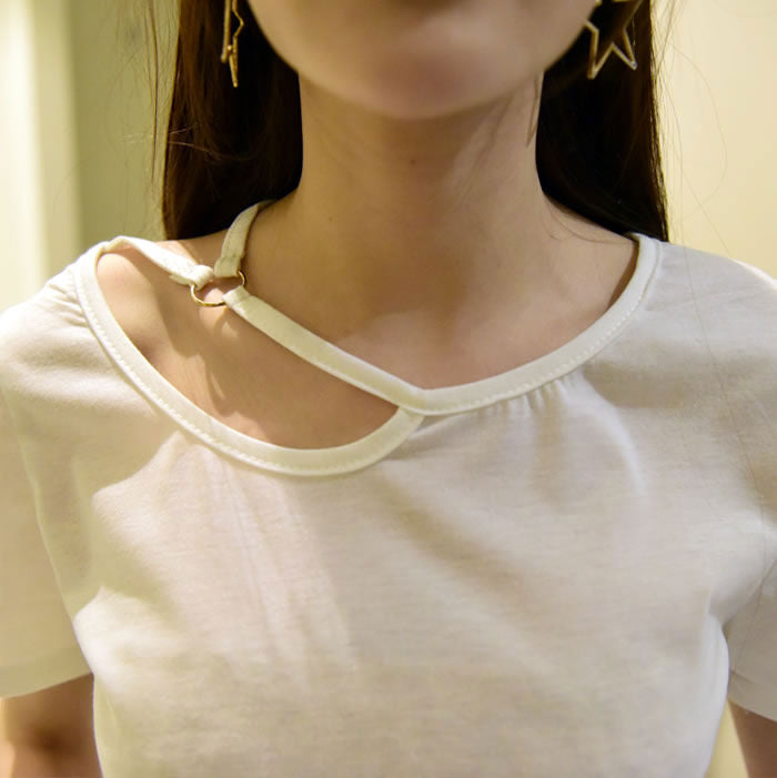 T-Shirt Irregular Neck Short Sleeved