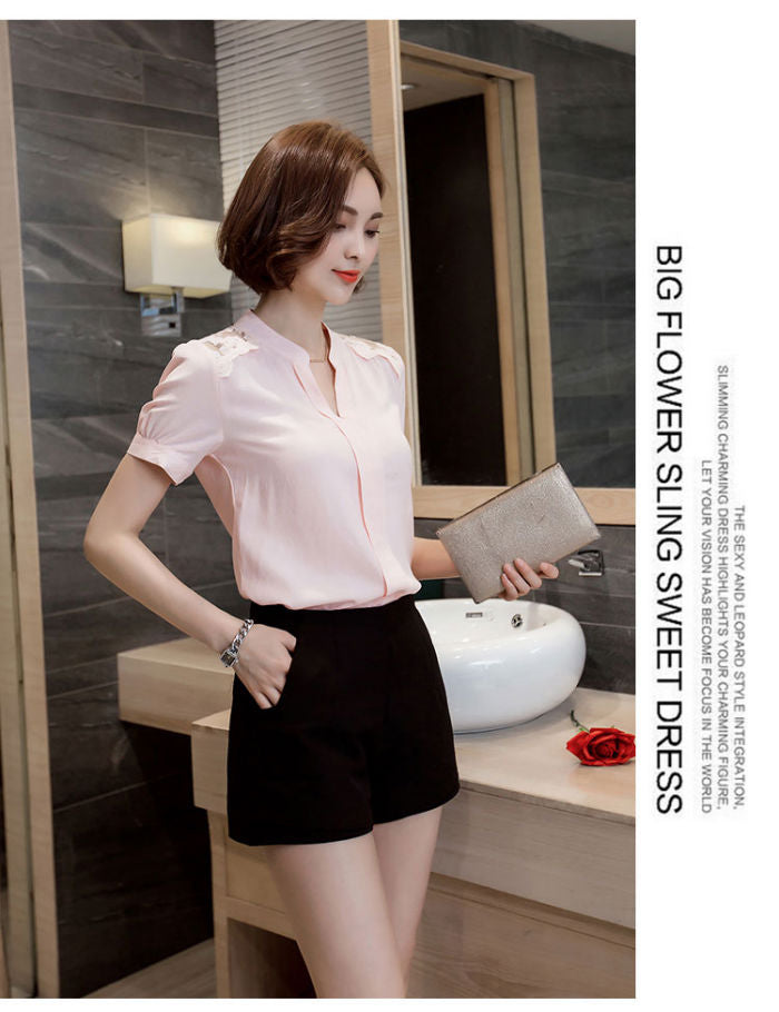 Blouse Atasan Wanita Lengan Pendek Leher V Brokat