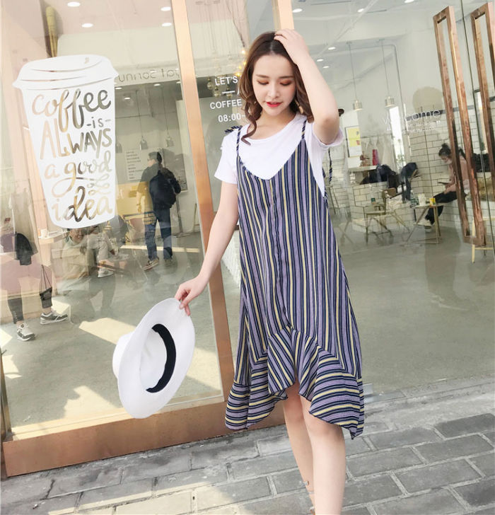 Set Dress Sifon Garis Garis Asimetris Lengan Pendek 2 Pcs