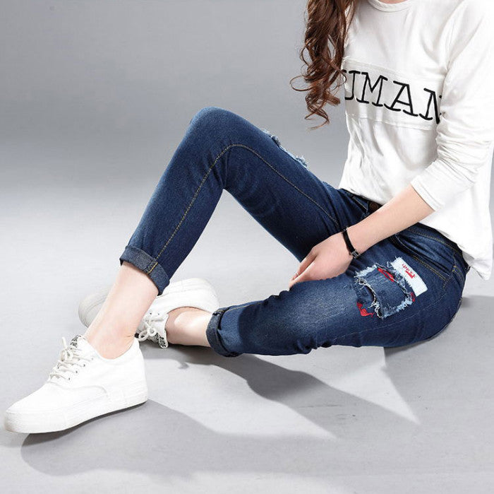 Celana Panjang Wanita Jeans Pensil Bordir Patch Sobek