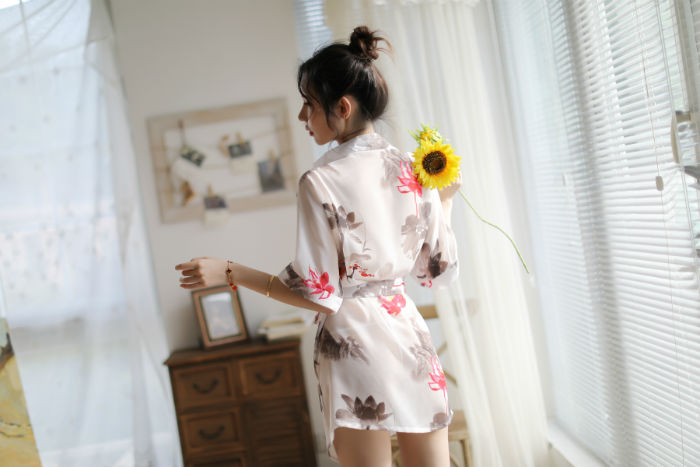 Lingerie Robe Flower Pattern SUX051