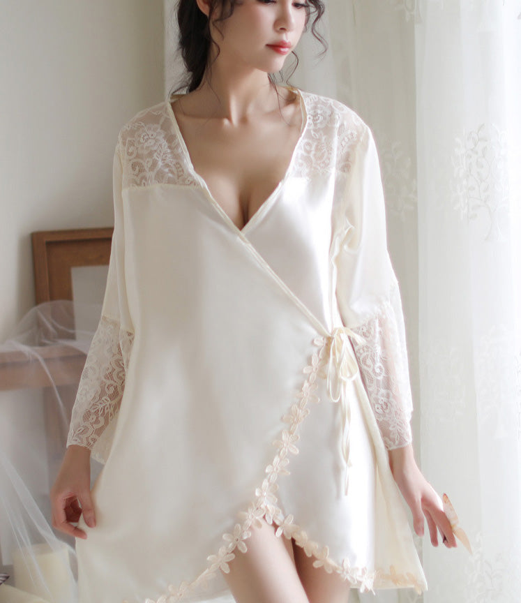 Lingerie Robe Lace Shoulder and Sleeve Tip Flower Trim Lower ZU2044