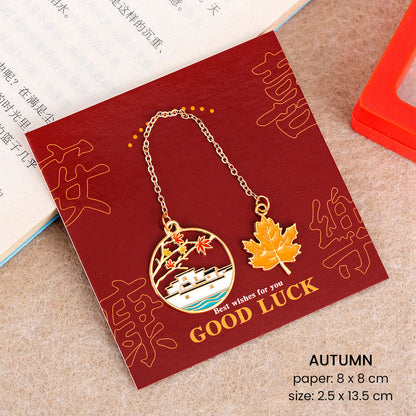 Pembatas Buku Gaya Korea Paper Clip Liontin Metal 4 Musim Souvenir Stationery