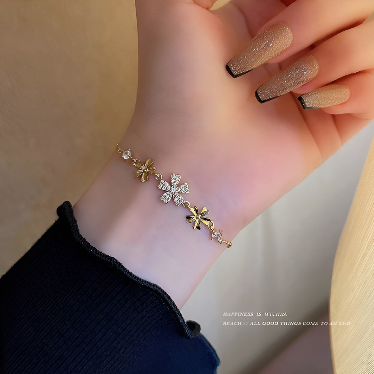 Bracelet Exquisite Micro Inlaid Zircon Flower HXBS0229