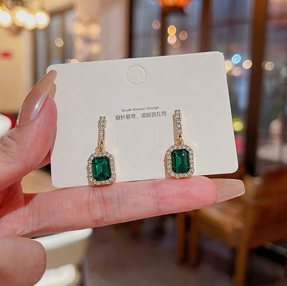 Earring Retro Versatile Temperament Emerald HXEA0989