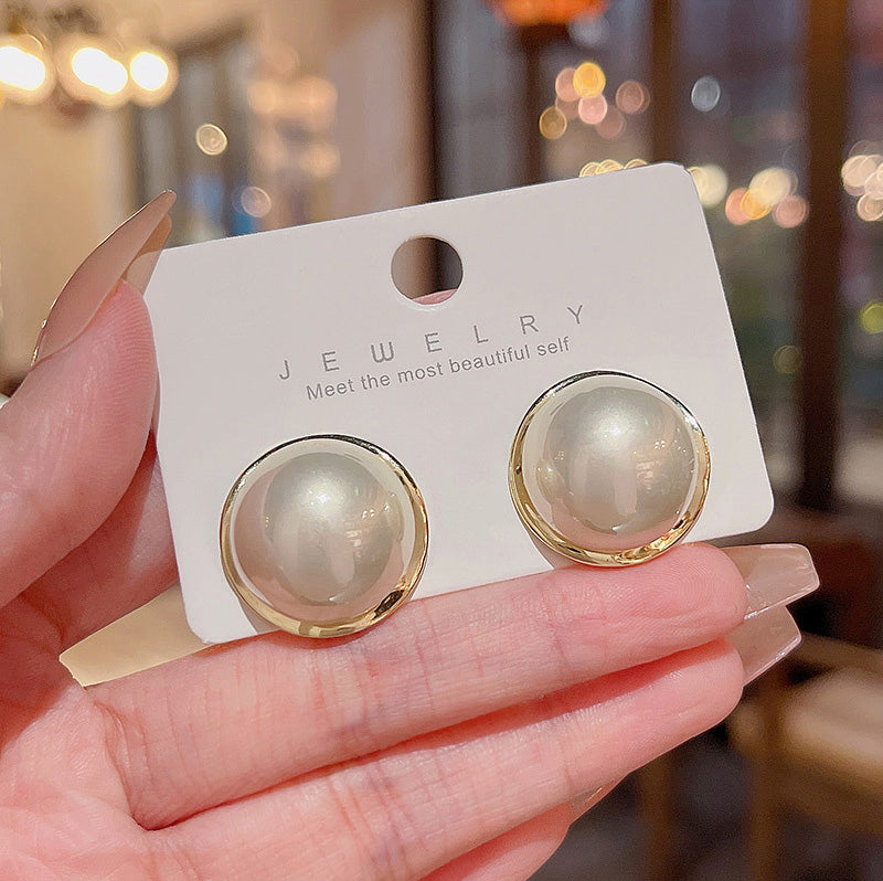 Earring Stud Versatile Exaggerated Pearl HXEA1173