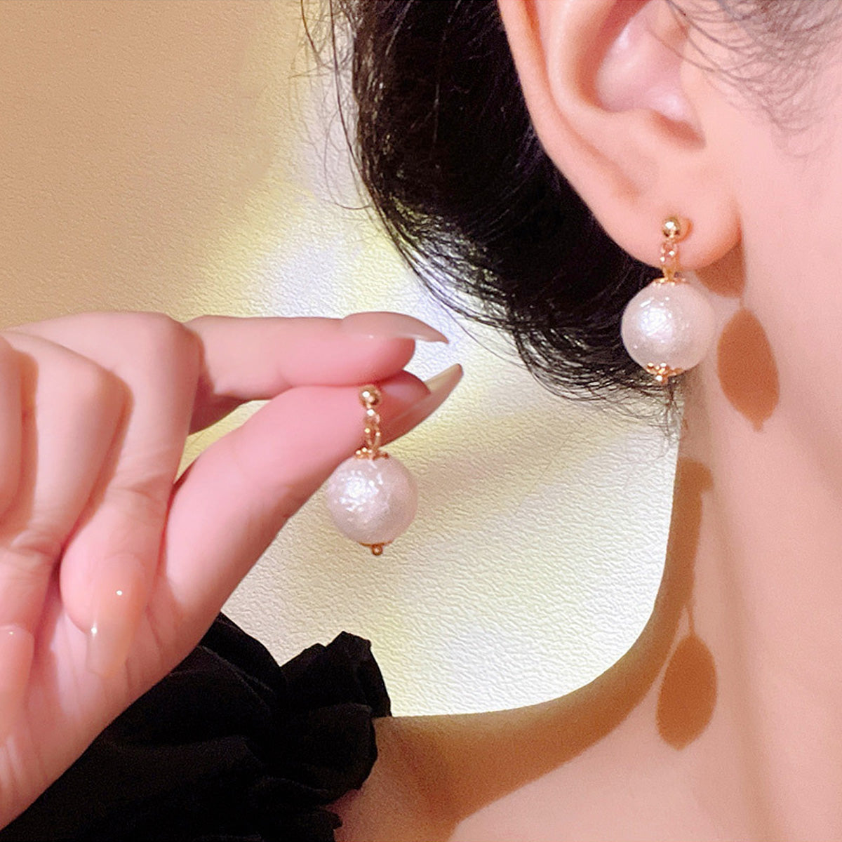 Earring Stud Pearl Niche HXEA1279