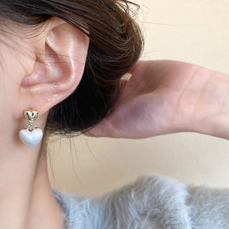 Earring Stud Luxury Niche High End Love Heart HXEA1420