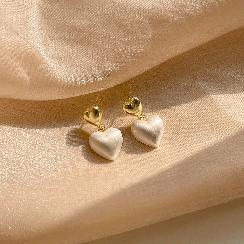 Earring Stud Luxury Niche High End Love Heart HXEA1420