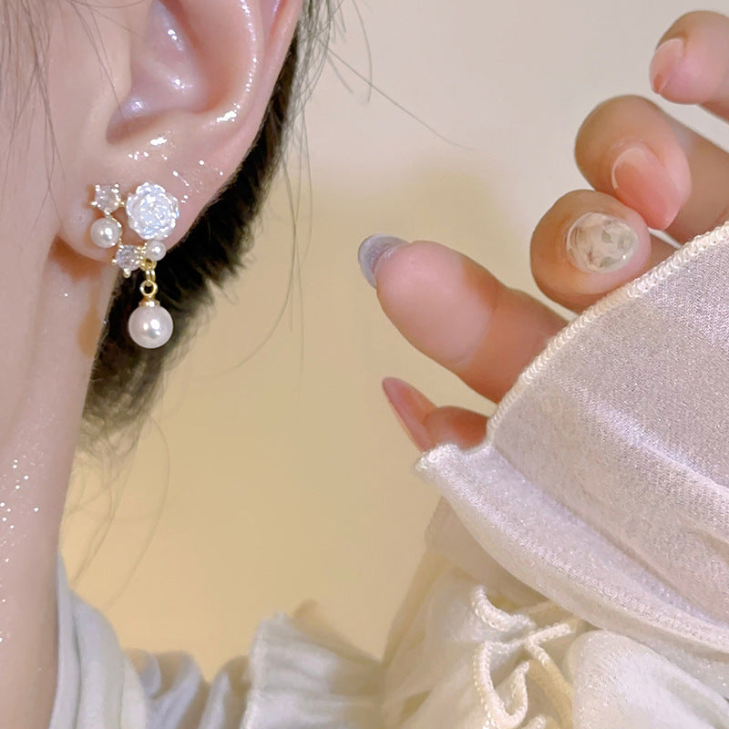 Earring Stud Niche Pearl Camellia Flower HXEA1525