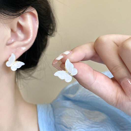 Earring Stud Niche Simple Pearl Butterfly HXEA1629