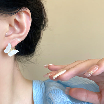 Earring Stud Niche Simple Pearl Butterfly HXEA1629