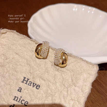 Earring Huggie Retro Geometric Pearl HXEA1828