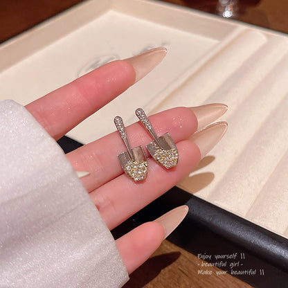 Earring Stud Shiny Full Diamond Small Shovel HXEA1855