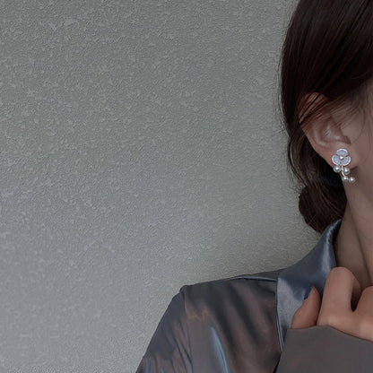 Earring Small Flower HXEE1175