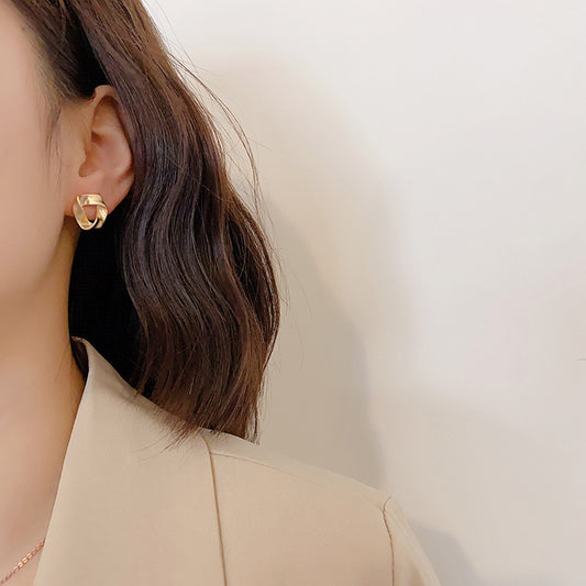 Earring Stud Matte Gold Geometric HXEE1946