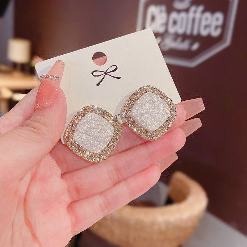 Earring Stud Geometric Shape Full Diamond Square HXEE4631