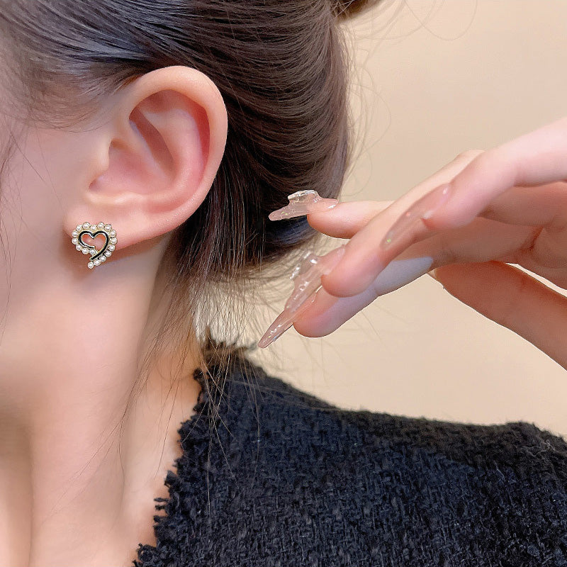 Earring Stud Light Luxury Niche Love Pearl HXEE5817
