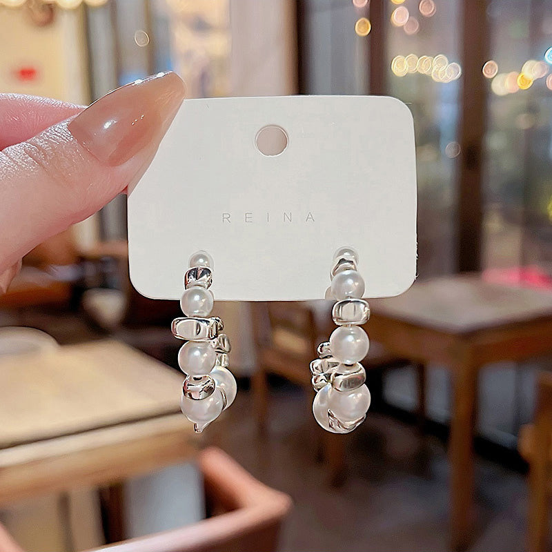 Earring Stud Pearl C Shaped HXEE6054